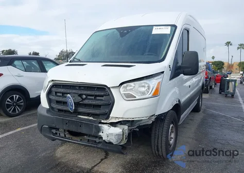 2020 Ford Transit-250 Cargo Van z USA, uszkodzony, nr VIN 1FTBR1C83LKB46438